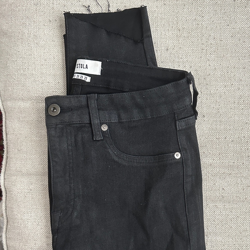 Black Jeans